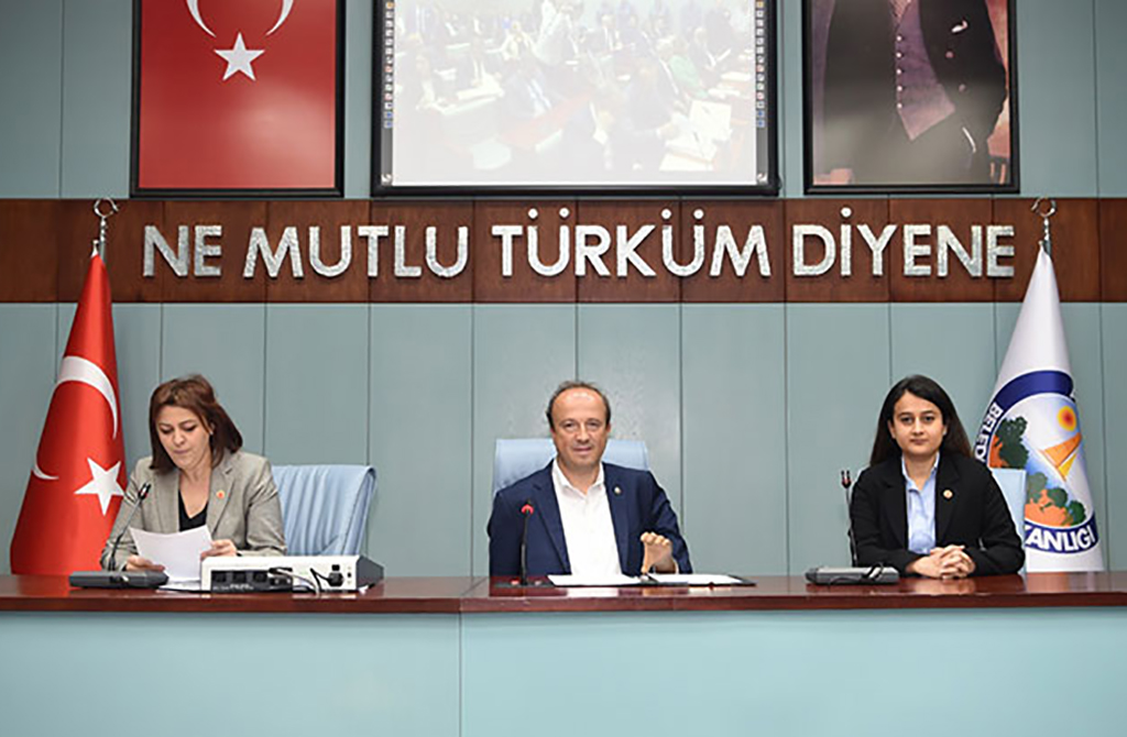 Turan Hançerli: Belediyede Lüks Tüketimi Bitirdik