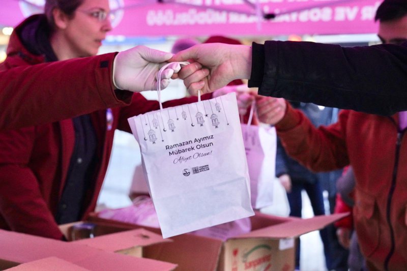 AVCILAR’DA RAMAZAN HAZIRLIKLARI TAMAMLANDI, DAYANIŞMA SAHAYA YANSIDI