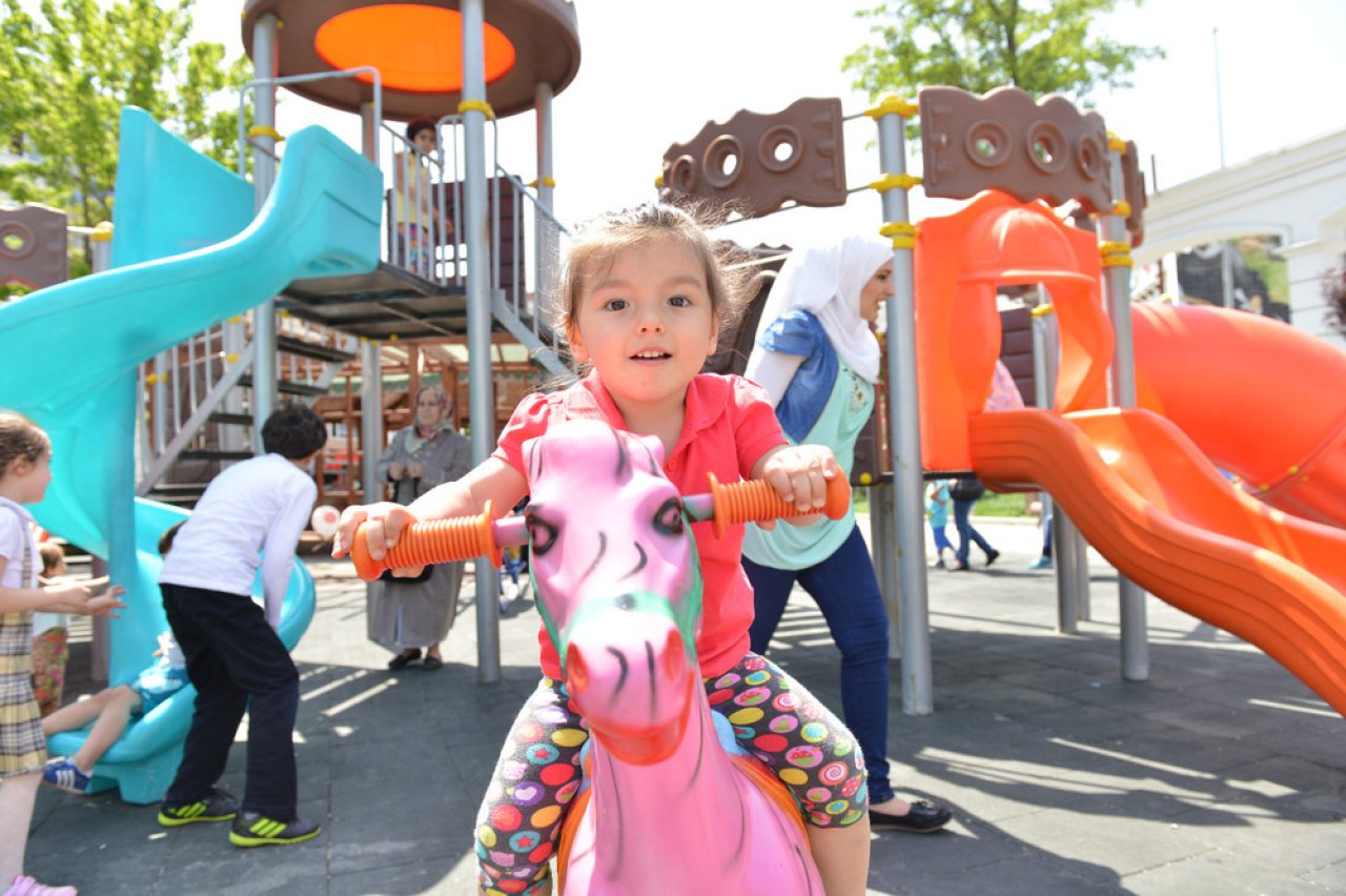 Çocuklarımız için 11 Yeni Park Yaptık, Nefes Alacağımız Yeşil Alanları Arttırdık